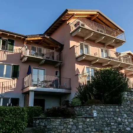 Lejlighedshotel La Collina 4*