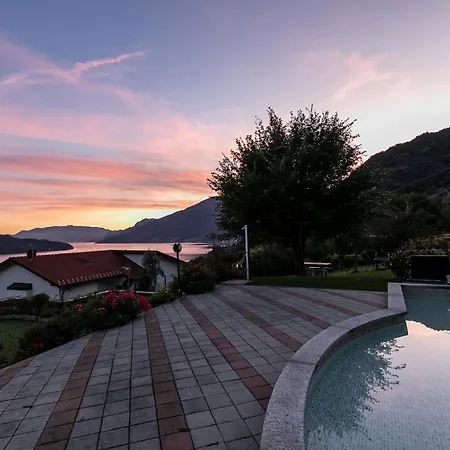 La Collina 3* Vercana