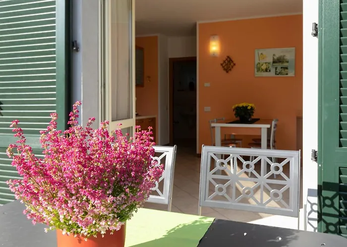 La Collina Aparthotel Vercana