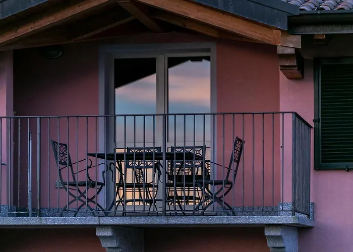 La Collina Aparthotel