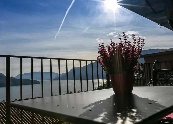 La Collina 4* Vercana